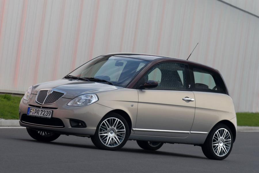  Lancia Ypsilon (843) 2006 года  (фото 35 из 43)
